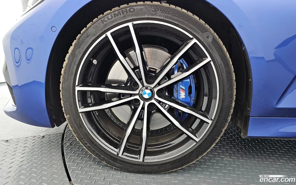 BMW 3 Series 320d M 2022 — миниатюра 2