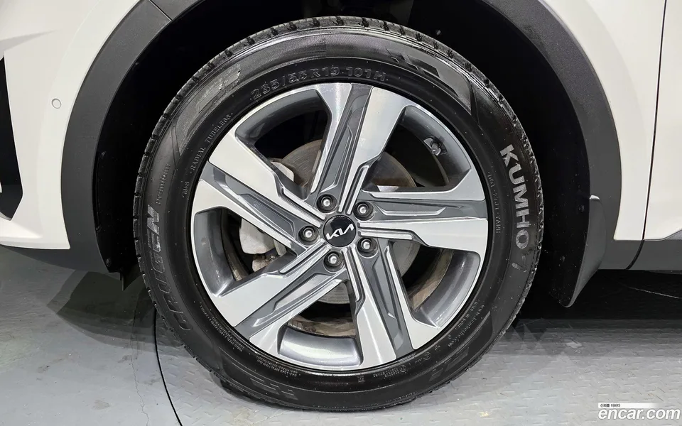 Kia Sorento HEV 1.6 2WD 2023 — миниатюра 2
