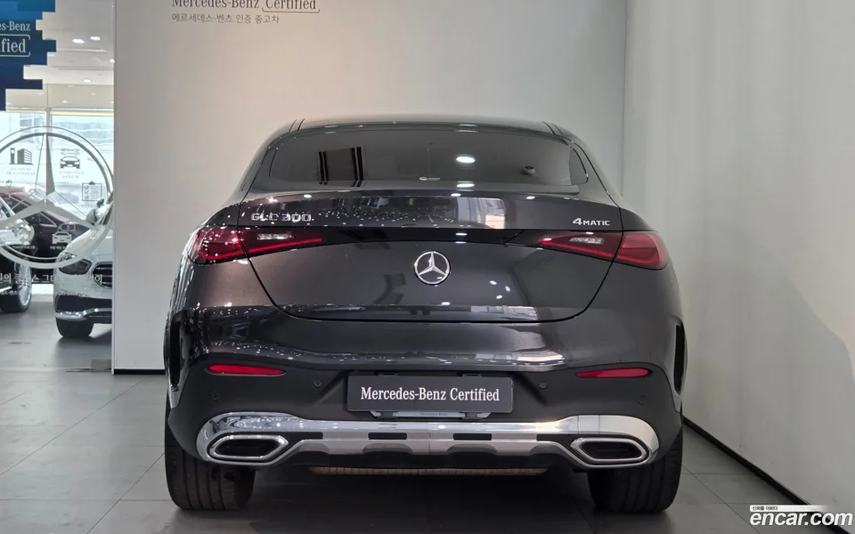 Mercedes-Benz GLC-Class GLC300 4MATIC 2023 — миниатюра 4