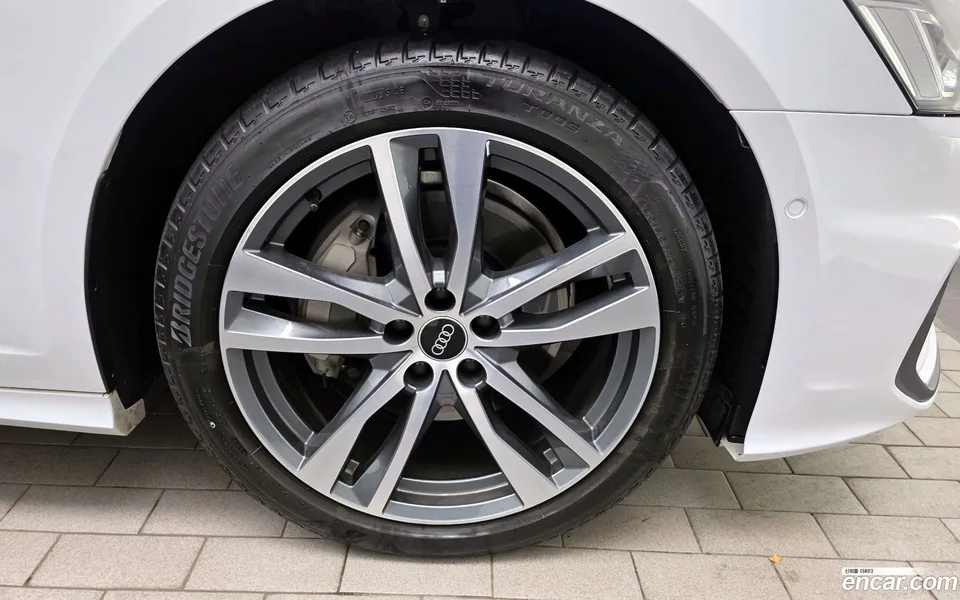 Audi A6 45 TFSI 2022 — миниатюра 2