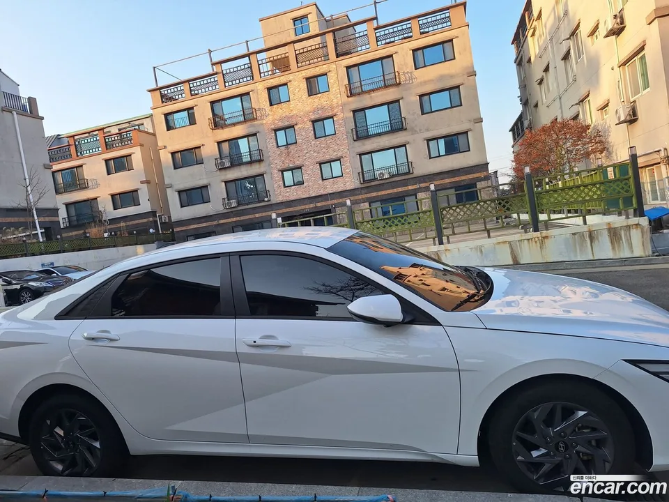 Hyundai Avante CN7 1.6 2025 — миниатюра 5