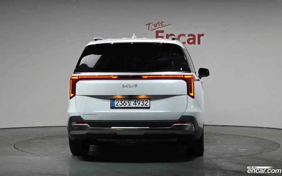 Kia Carnival 9 2024 — миниатюра 4