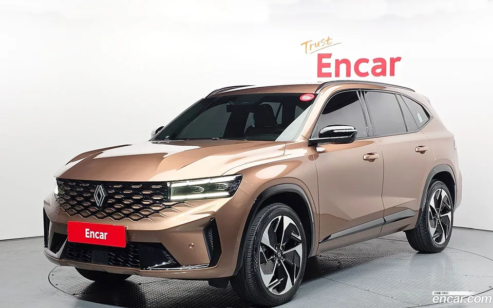 Renault Samsung Grand Koleos 1.5 E-TECH 2WD 2024 — фото 1, купить с доставкой в Москву