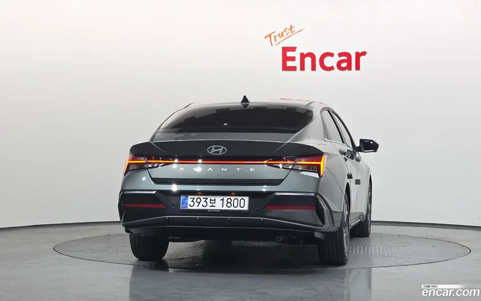 Hyundai Avante CN7 Hybrid 2025 — миниатюра 4