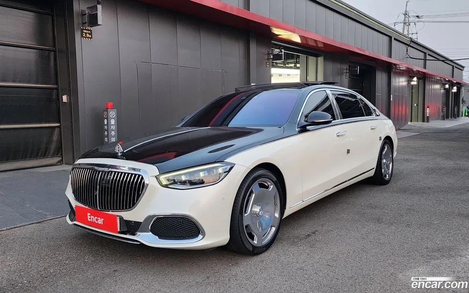 Mercedes-Benz S-Class S580 4MATIC 2022 — фото 1, купить с доставкой в Москву