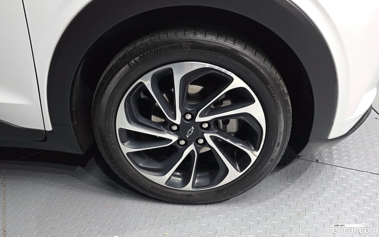 Chevrolet Bolt EUV 2023 — 2
