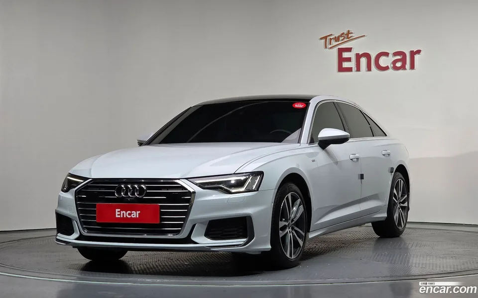 Audi A6 45 TFSI 2022 — фото 1, купить с доставкой в Москву