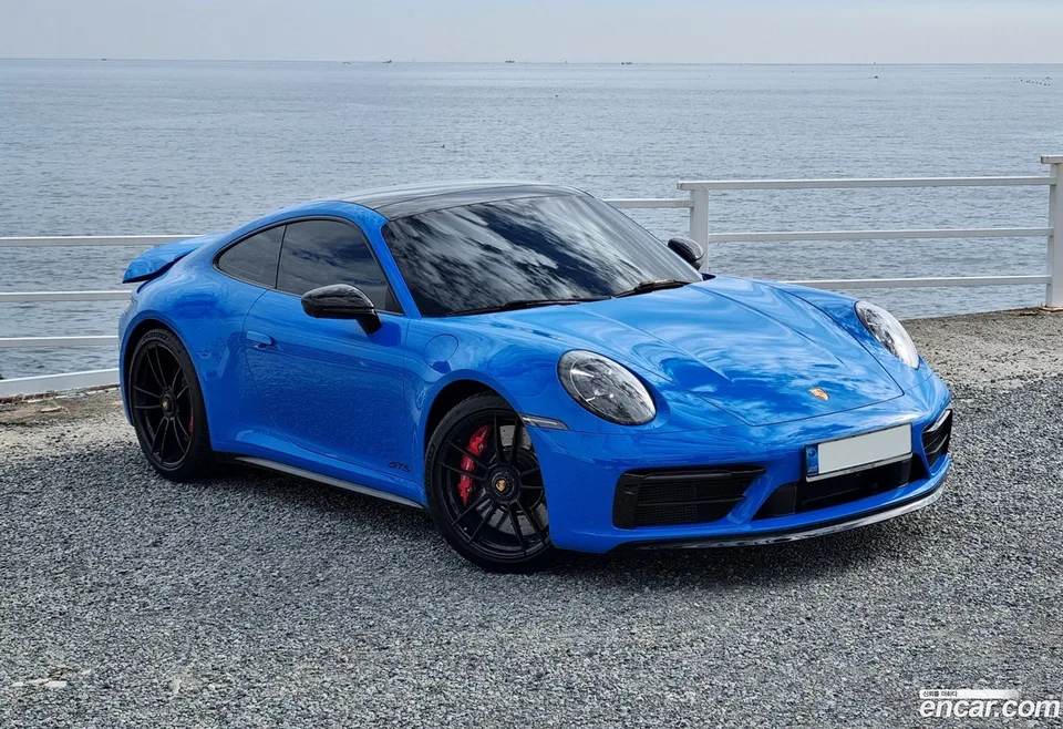 Porsche 911 (992) 4 GTS 2022 — миниатюра 3