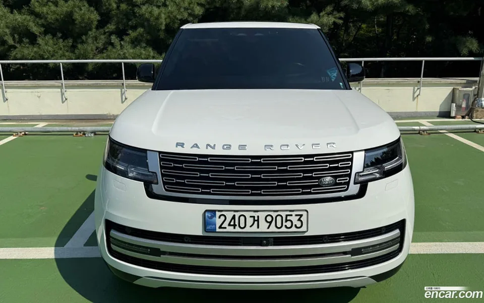 Land Rover Range Rover P530 AB LWB 2024 — фото 1, купить с доставкой в Москву