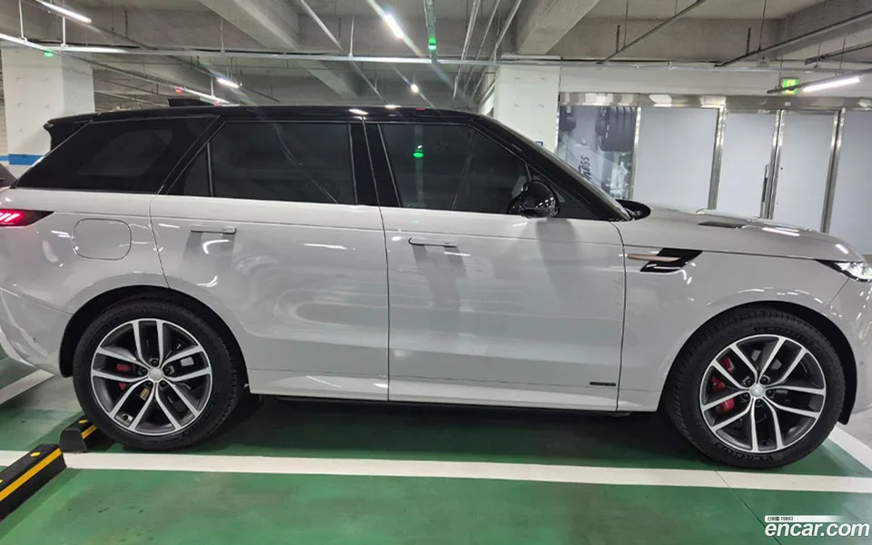 Land Rover Range Rover Sport P400 AB 2024 — миниатюра 5