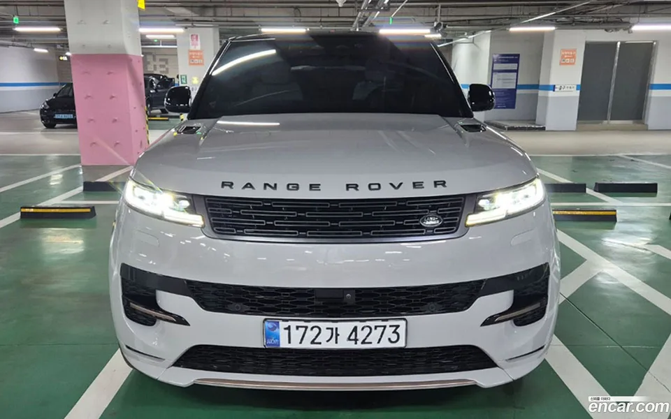Land Rover Range Rover Sport P400 AB 2024 — фото 1, купить с доставкой в Москву