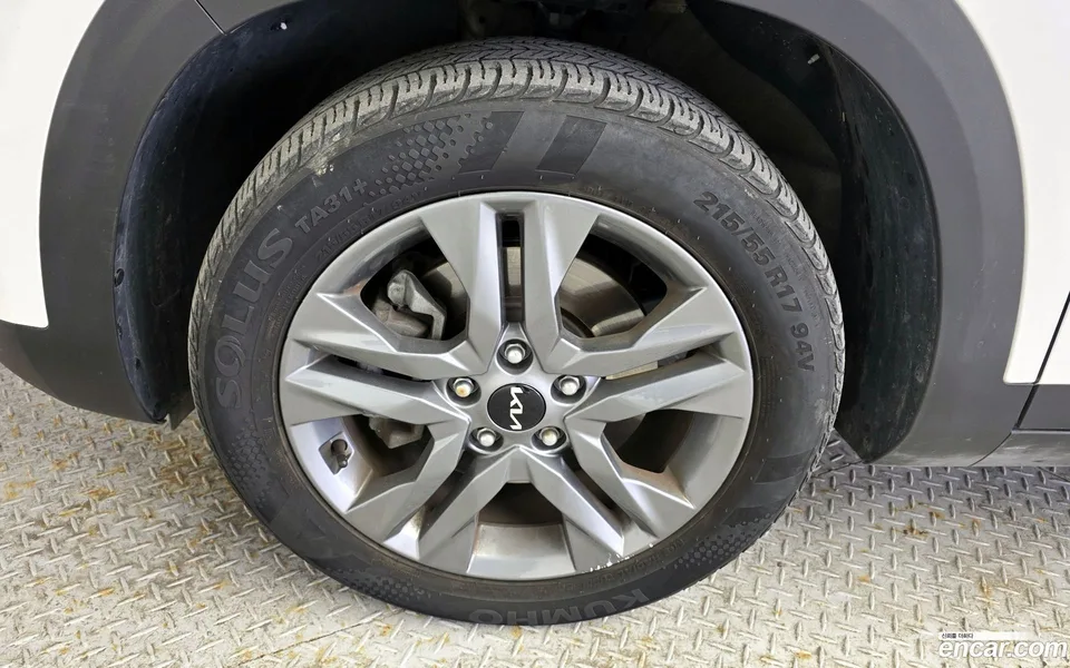 Kia Seltos 1.6 2WD 2022 — миниатюра 2