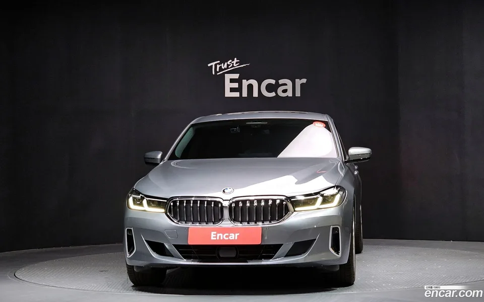 BMW 6 Series GT 630i xDrive 2023 — миниатюра 3