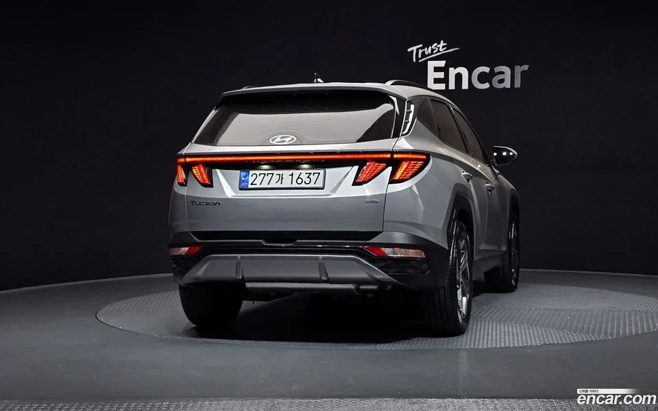 Hyundai Tucson 1.6 4WD 2023 — thumbnail 4