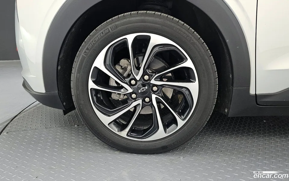 Chevrolet Bolt EUV 2023 — миниатюра 2