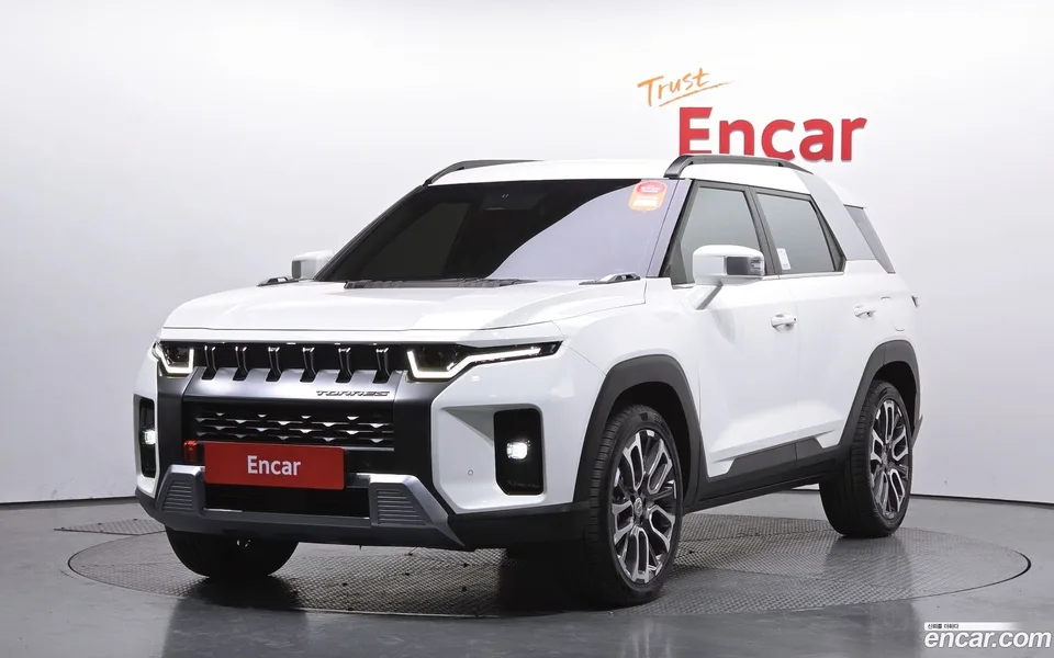KG Mobility Torres 1.5 2WD 2022 — фото 1, купить с доставкой в Москву