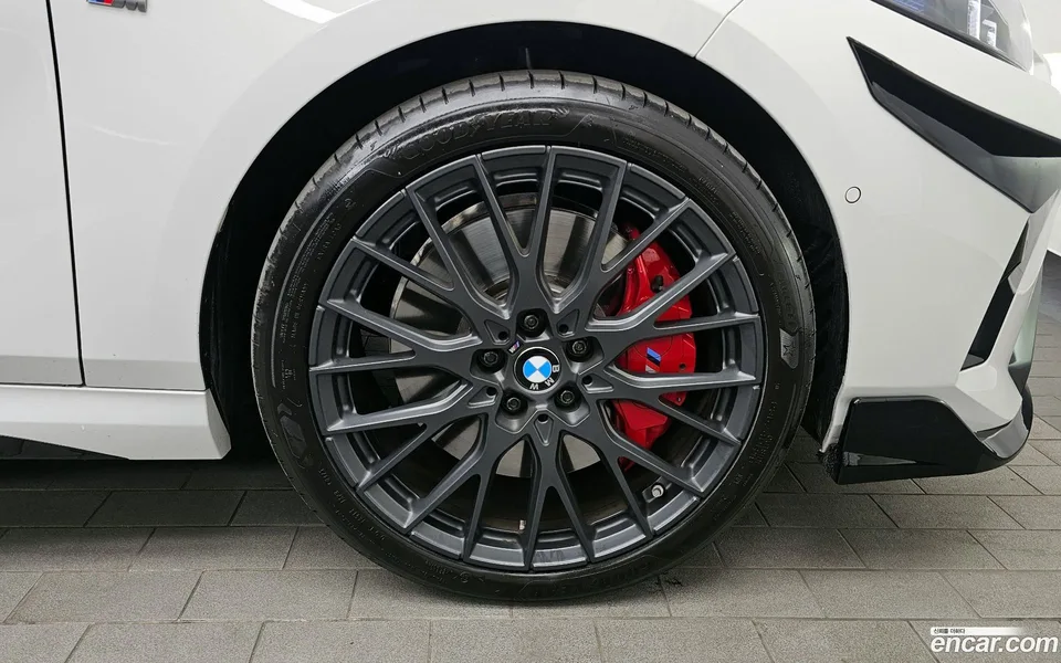 BMW 1 Series M135 xDrive 2025 — thumbnail 5
