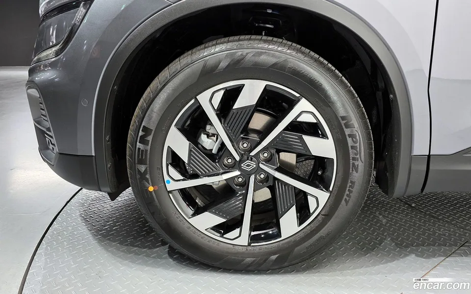 Renault Samsung QM6 2.0 GDe RE 2WD 2026 — миниатюра 2