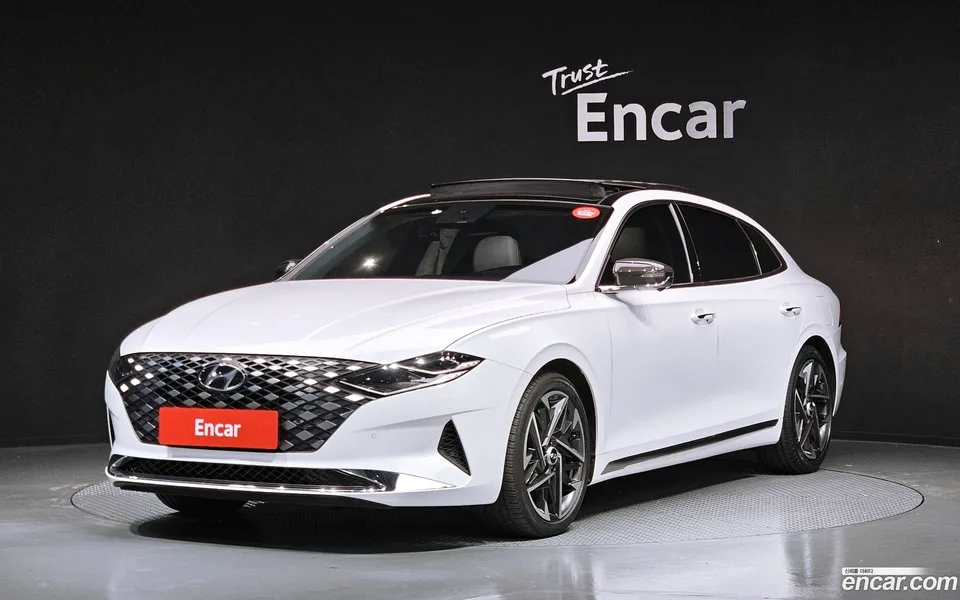 Hyundai Grandeur IG 3.3 2022 — фото 1, купить с доставкой в Москву