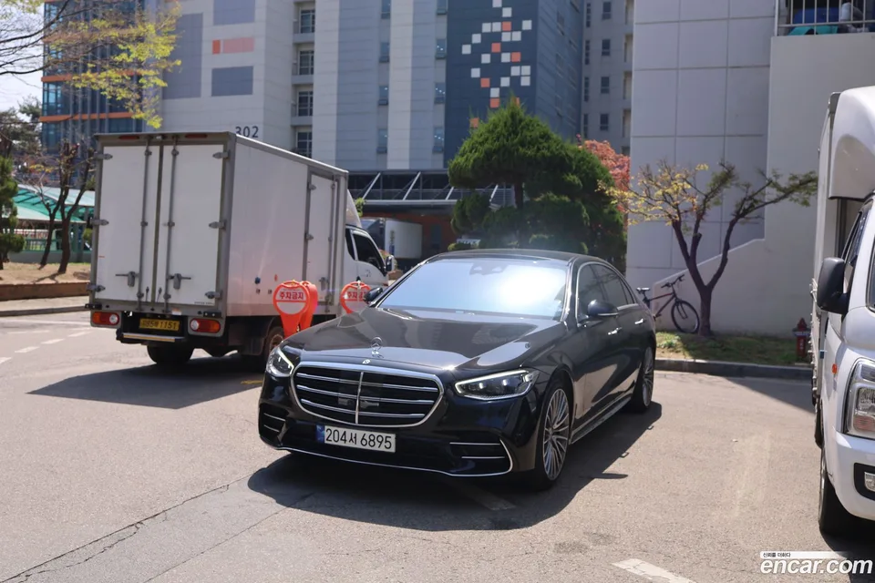 Mercedes-Benz S-Class S500L 4MATIC 2023 — миниатюра 2