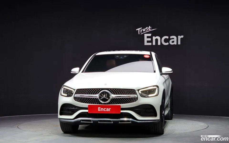 Mercedes-Benz GLC-Class GLC300 4MATIC 2023 — миниатюра 3