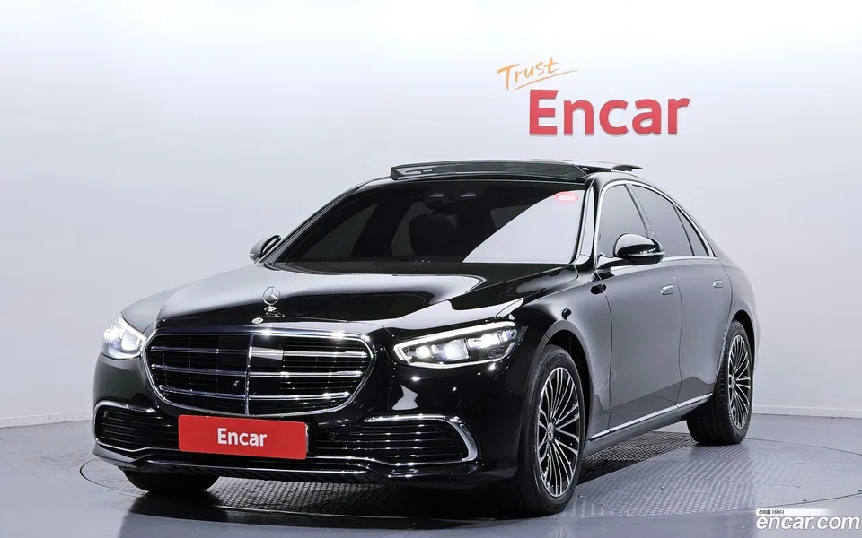Mercedes-Benz S-Class S350 d 2023 — фото 1, купить с доставкой в Москву
