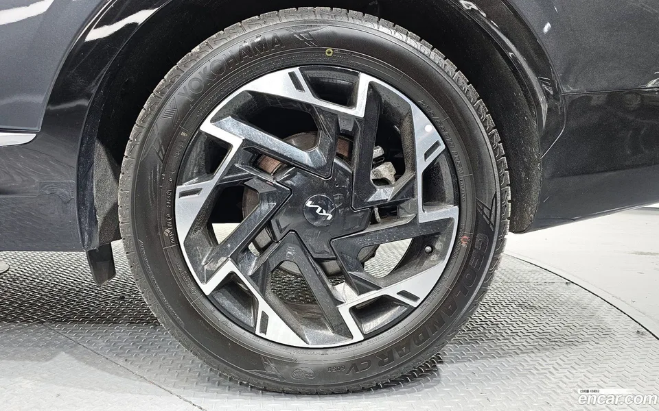 Kia Sportage 1.6 2WD 2023 — миниатюра 2