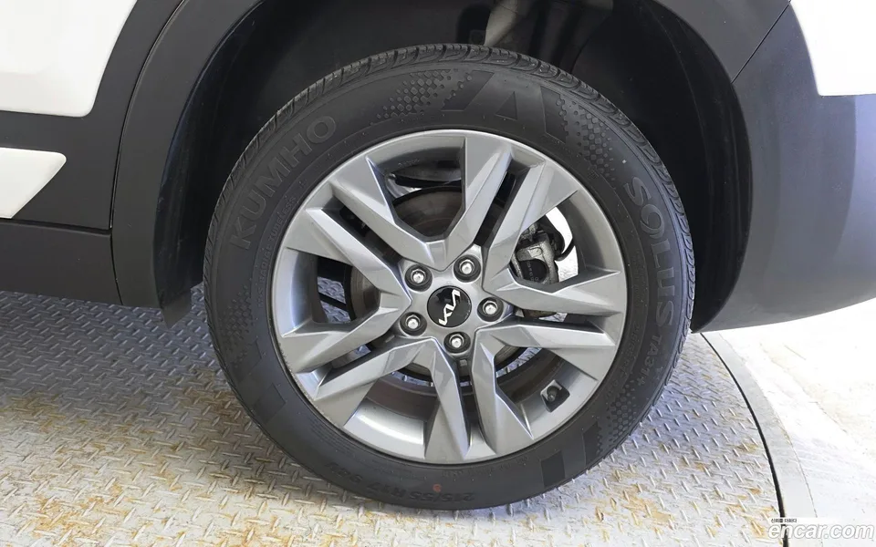 Kia Seltos 1.6 2WD 2022 — миниатюра 5