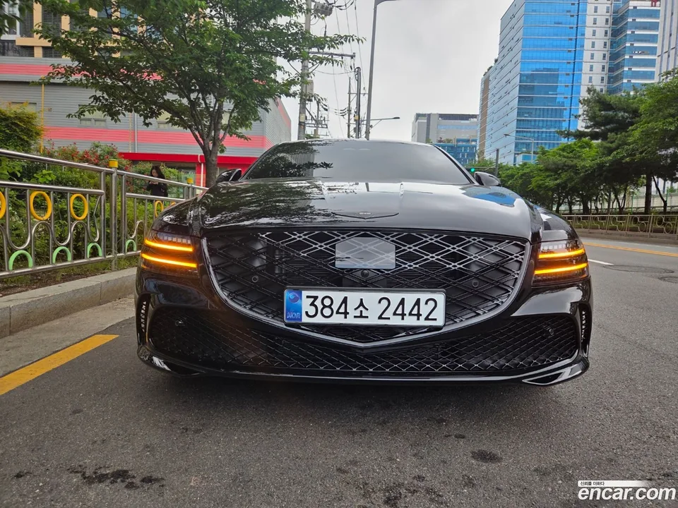 Genesis G80 2.5 AWD 2025 — фото 1, купить с доставкой в Москву