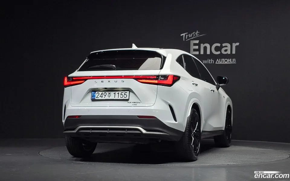 Lexus NX 450h+ F-Sport 2024 — миниатюра 4