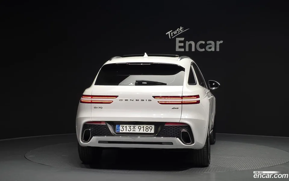Genesis GV70 2.5T AWD 2023 — миниатюра 4