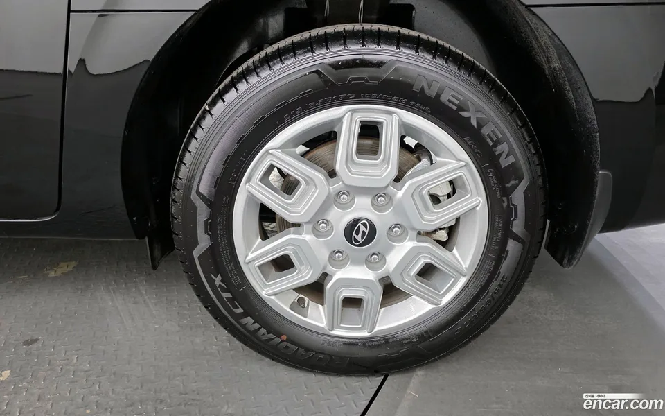 Hyundai Staria HEV 1.6 5 2024 — миниатюра 2