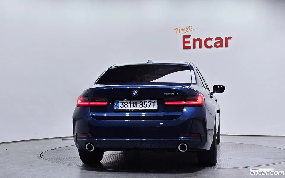 BMW 3 Series 320d 2023 — миниатюра 4
