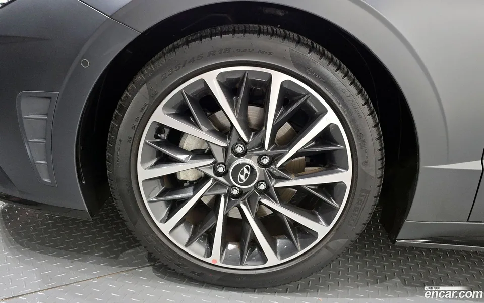 Hyundai Sonata 1.6 2023 — миниатюра 2
