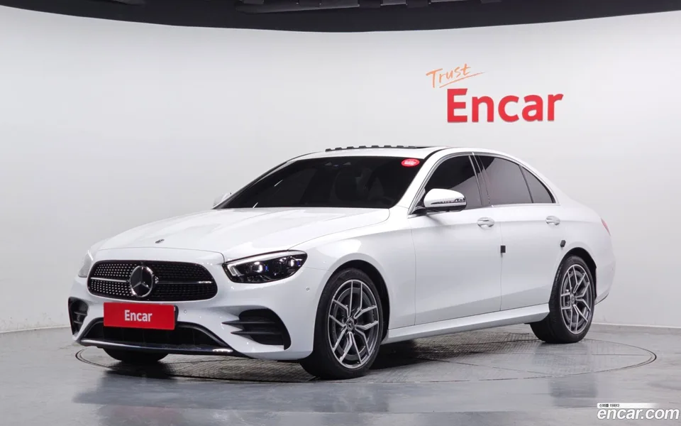 Mercedes-Benz E-Class E220d 4MATIC AMG Line 2022 — миниатюра 3