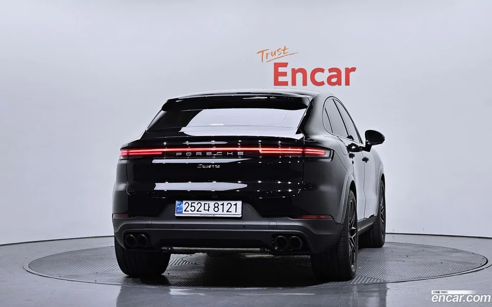 Porsche Cayenne 3.0 2024 — миниатюра 4