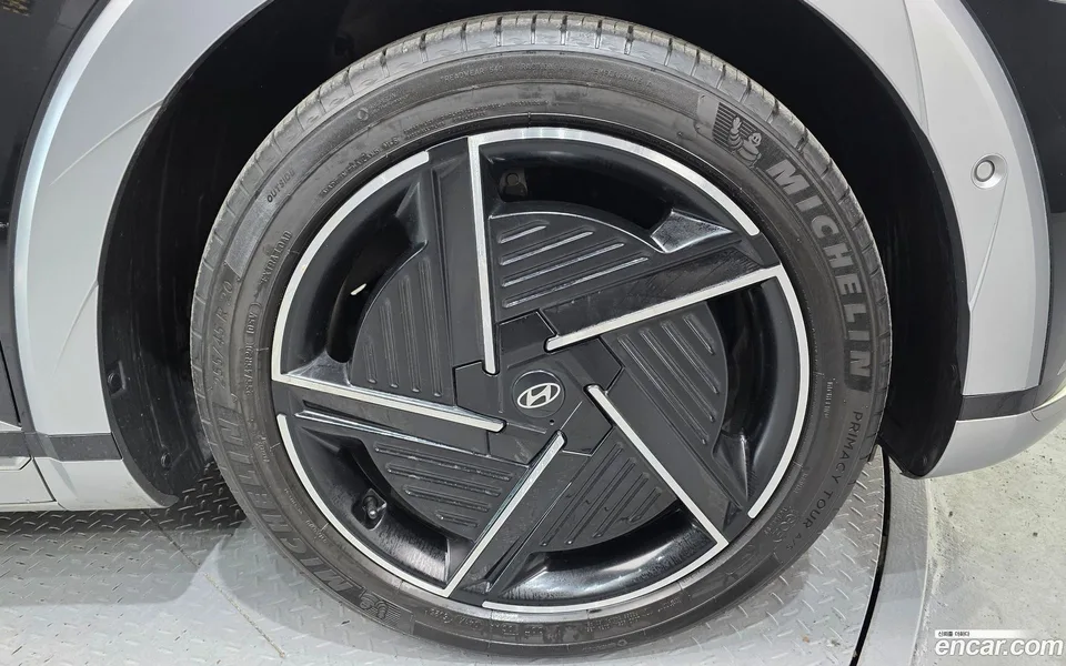 Hyundai Ioniq 5 2024 — миниатюра 2