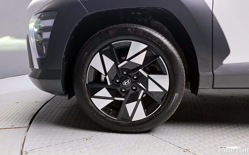 Hyundai Kona 1.6 2WD 2025 — миниатюра 2