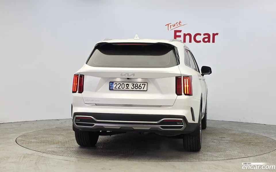 Kia Sorento 2.5T 2WD 2023 — миниатюра 4