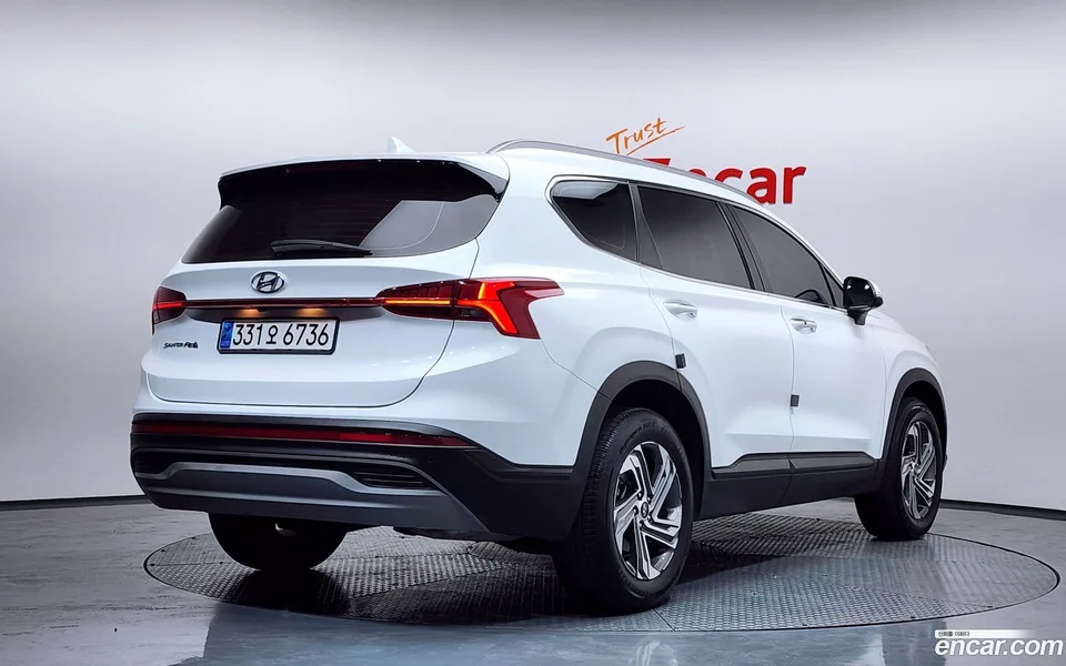Hyundai SantaFe 2.2 2WD 2022 — миниатюра 2