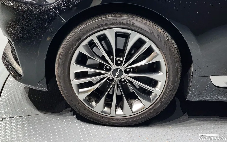 Kia K9 3.8 GDI AWD 2022 — миниатюра 5