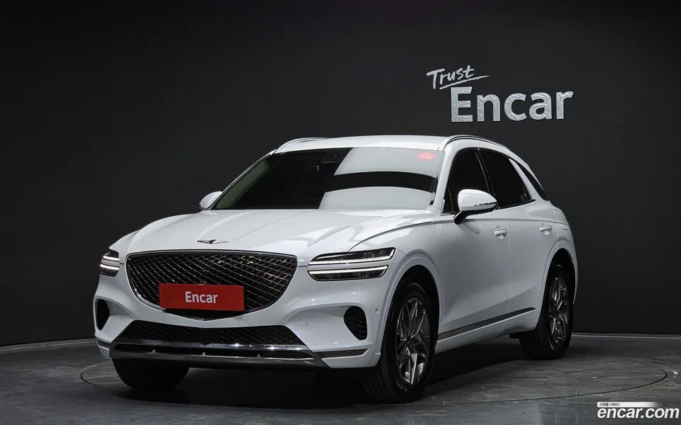 Genesis GV70 2.5T AWD 2024 — фото 1, купить с доставкой в Москву