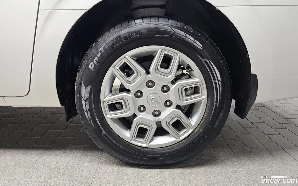 Hyundai Staria 5 2022 — миниатюра 5