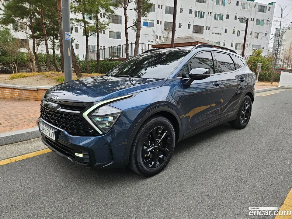 Kia Sportage Hybrid 30 2WD 2024 — фото 1, купить с доставкой в Москву