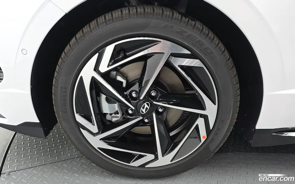 Hyundai Sonata The Edge Hybrid 2025 — миниатюра 2