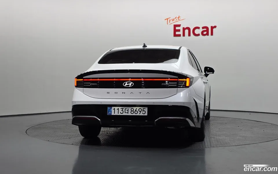 Hyundai Sonata The Edge Hybrid 2025 — миниатюра 4
