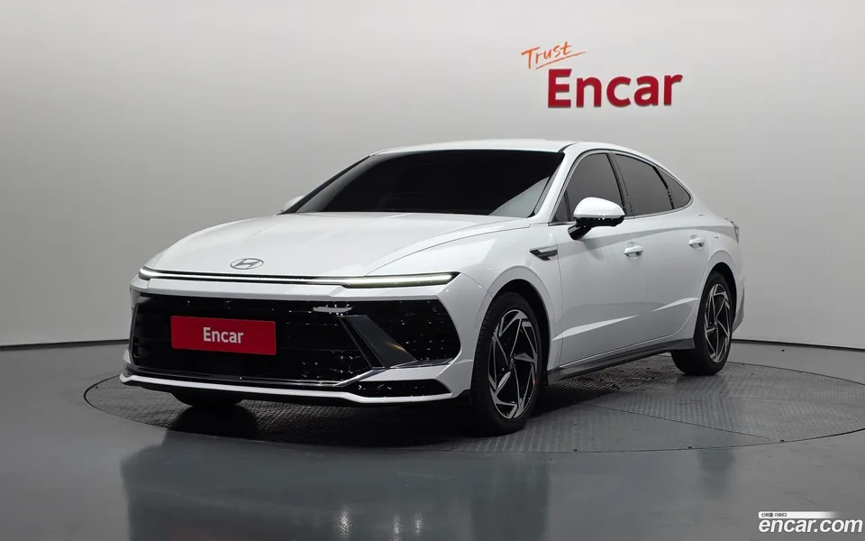 Hyundai Sonata The Edge Hybrid 2025 — фото 1, купить с доставкой в Москву