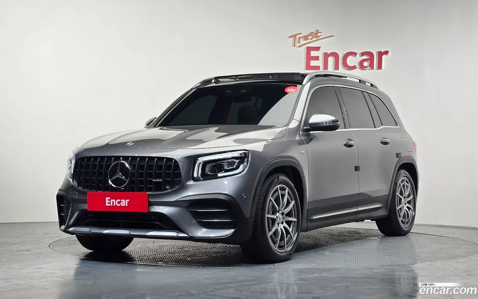 Mercedes-Benz GLB-Class AMG GLB35 4MATIC 2022 — фото 1, купить с доставкой в Москву