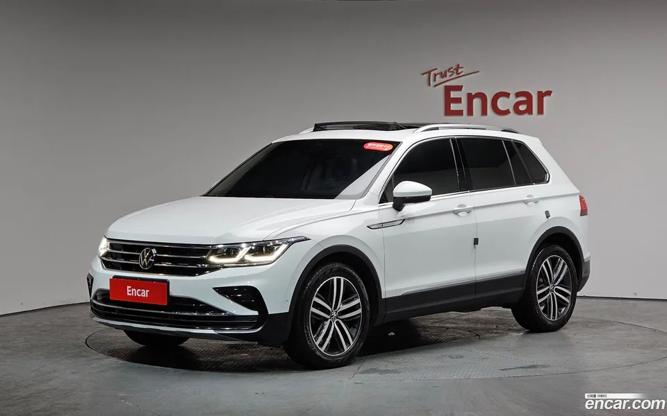 Volkswagen Tiguan 2.0 TDI 2022 — фото 1, купить с доставкой в Москву