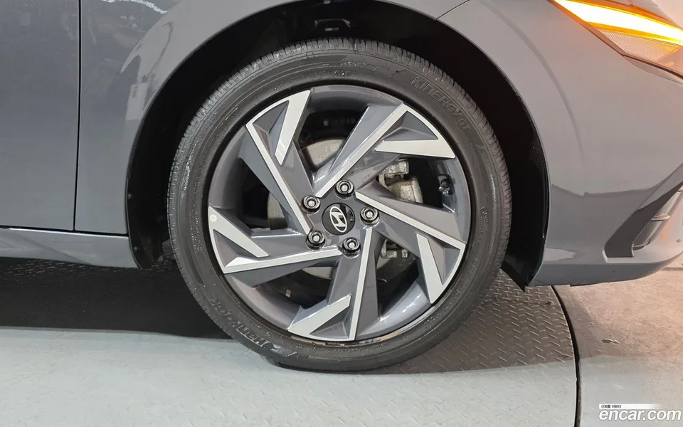Hyundai Avante CN7 1.6 2024 — миниатюра 5